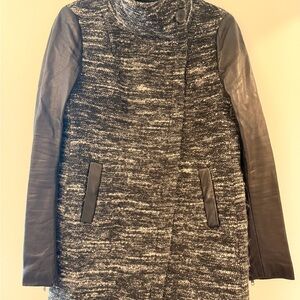Soia & Kyo Black and Gray Wool-Blend Coat with Leather Sleeves